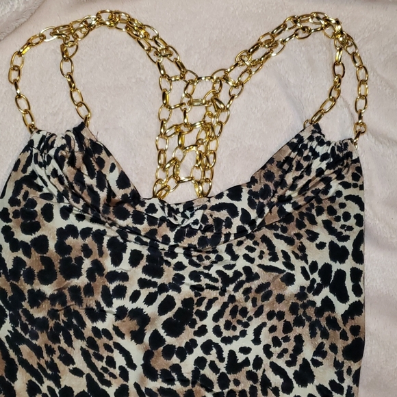 One of a kind gold chain silky leopard top - Picture 2 of 4